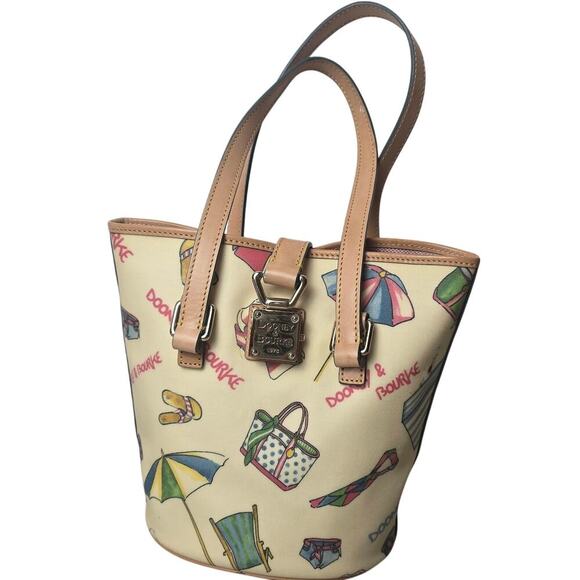 Dooney & Bourke Handbags - VTG Dooney & Bourke Beach Theme Print Bucket Bag RARE
